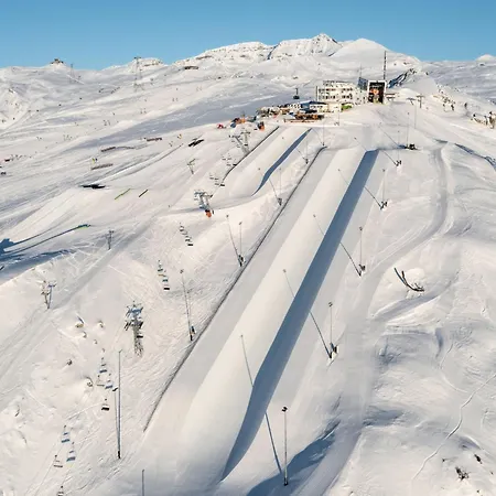Val Signina 8-18 By Interhome Daire Laax