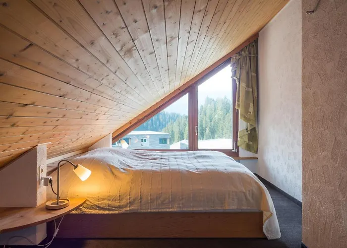 Homes - Val Signina 8-18 Апартаменты