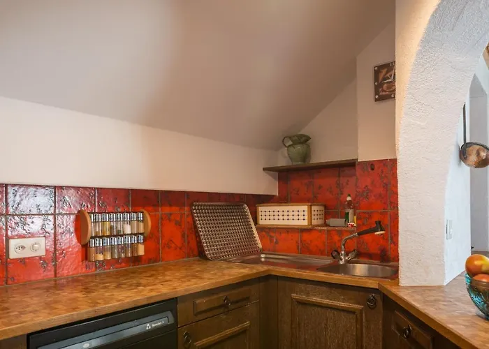 Appartement Homes - Val Signina 8-18 *