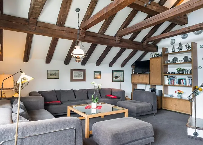 Homes - Val Signina 8-18 * Laax