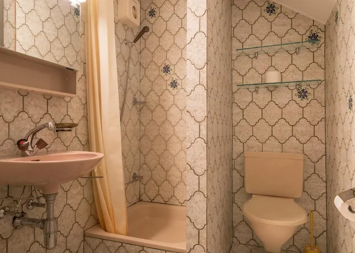 Homes - Val Signina 8-18 Апартаменты